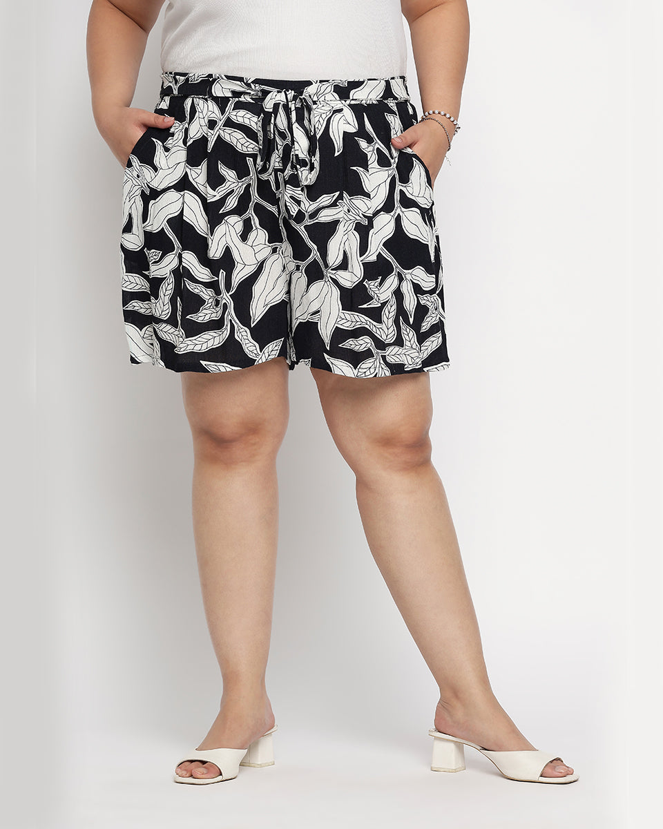 White And Black Rayon Crepe Shorts For Women