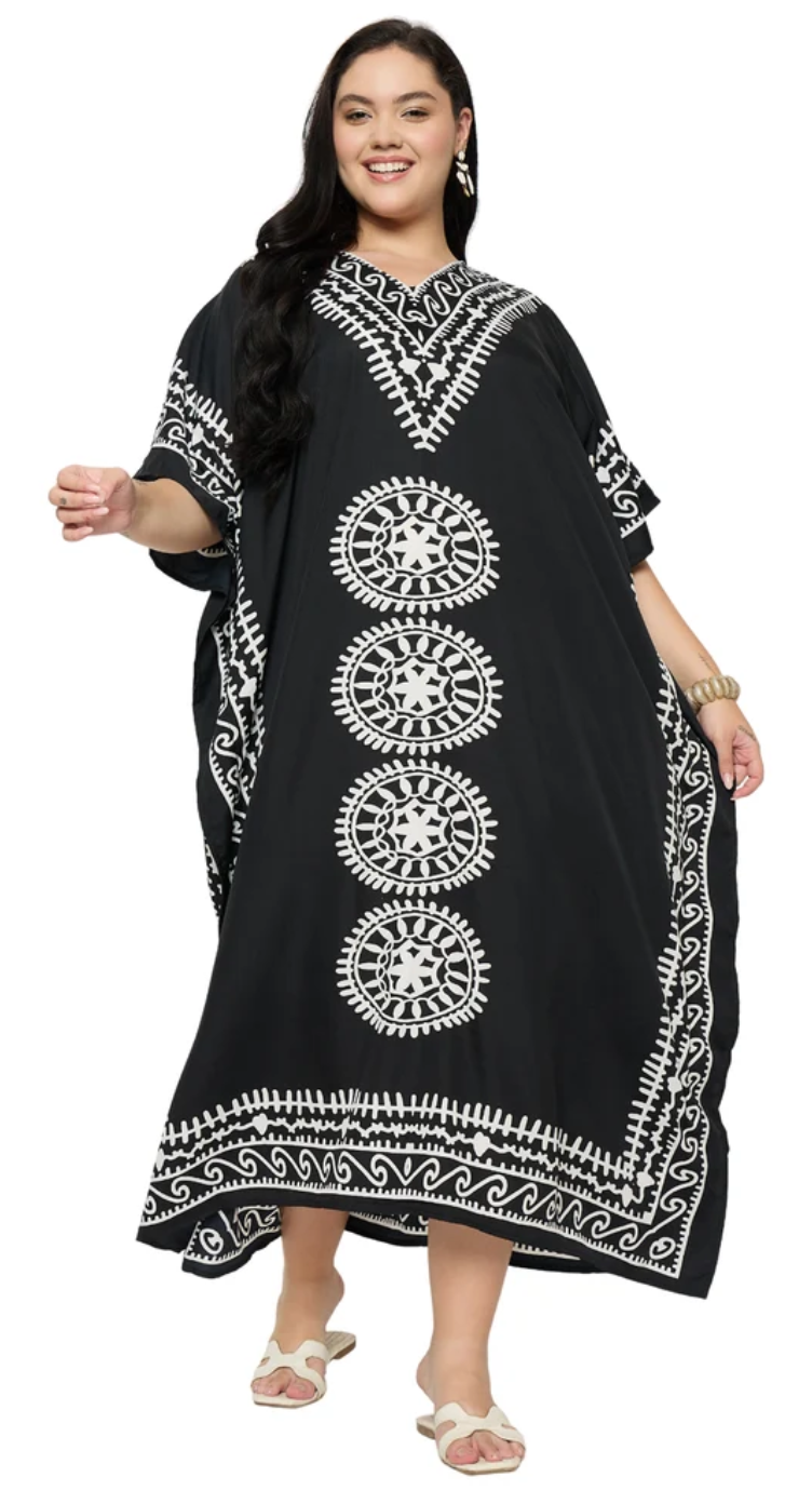 Black Medallion Circle Polyester Plus Size Kaftan for Women 1X-3X | GypsieBlu