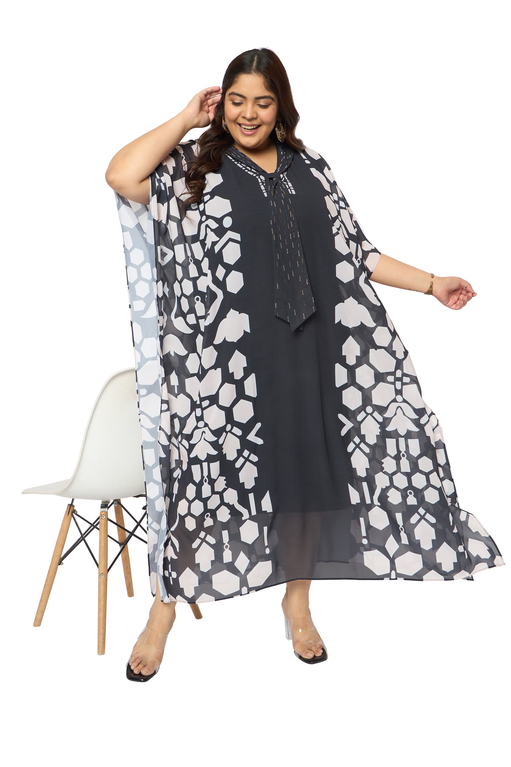 Black Geometric Georgette Plus Size Maxi Length Collared Neck Kaftan Dress for Women