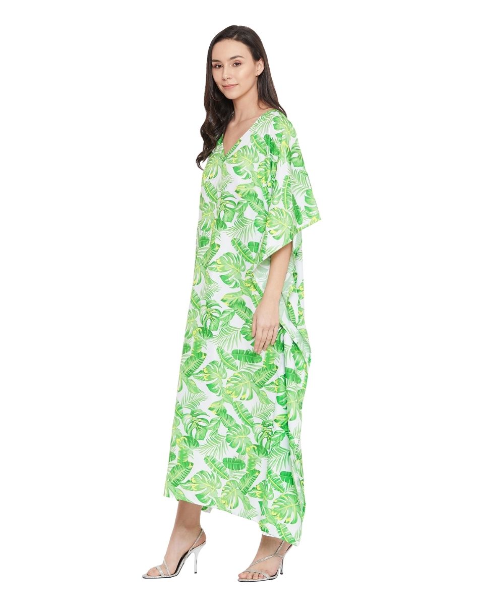 Christmas Wear Leaf Pattern Polyester Caftan For Plus Size Women