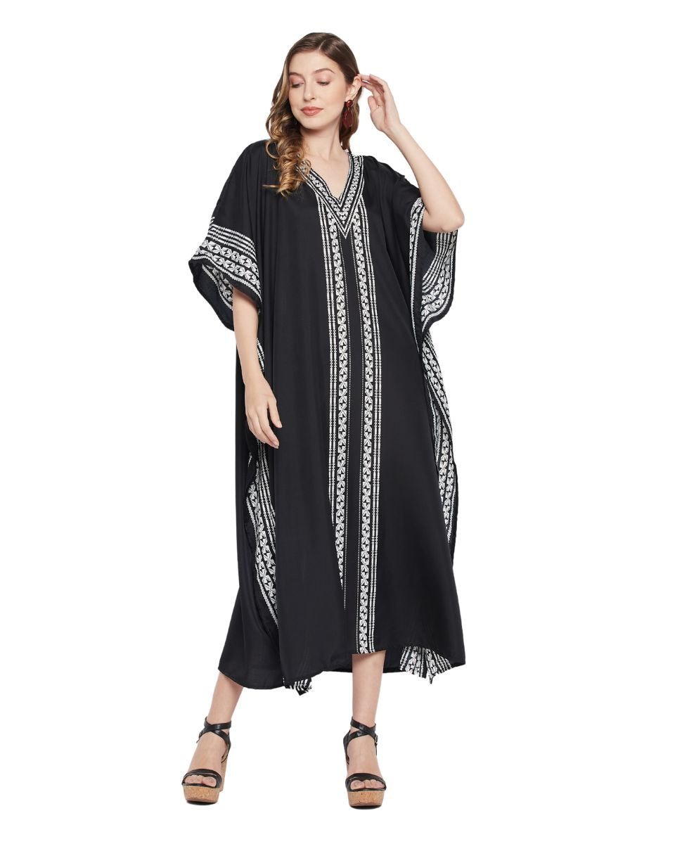 Black Polyester Geometric Style Plus Size Kaftan For Women