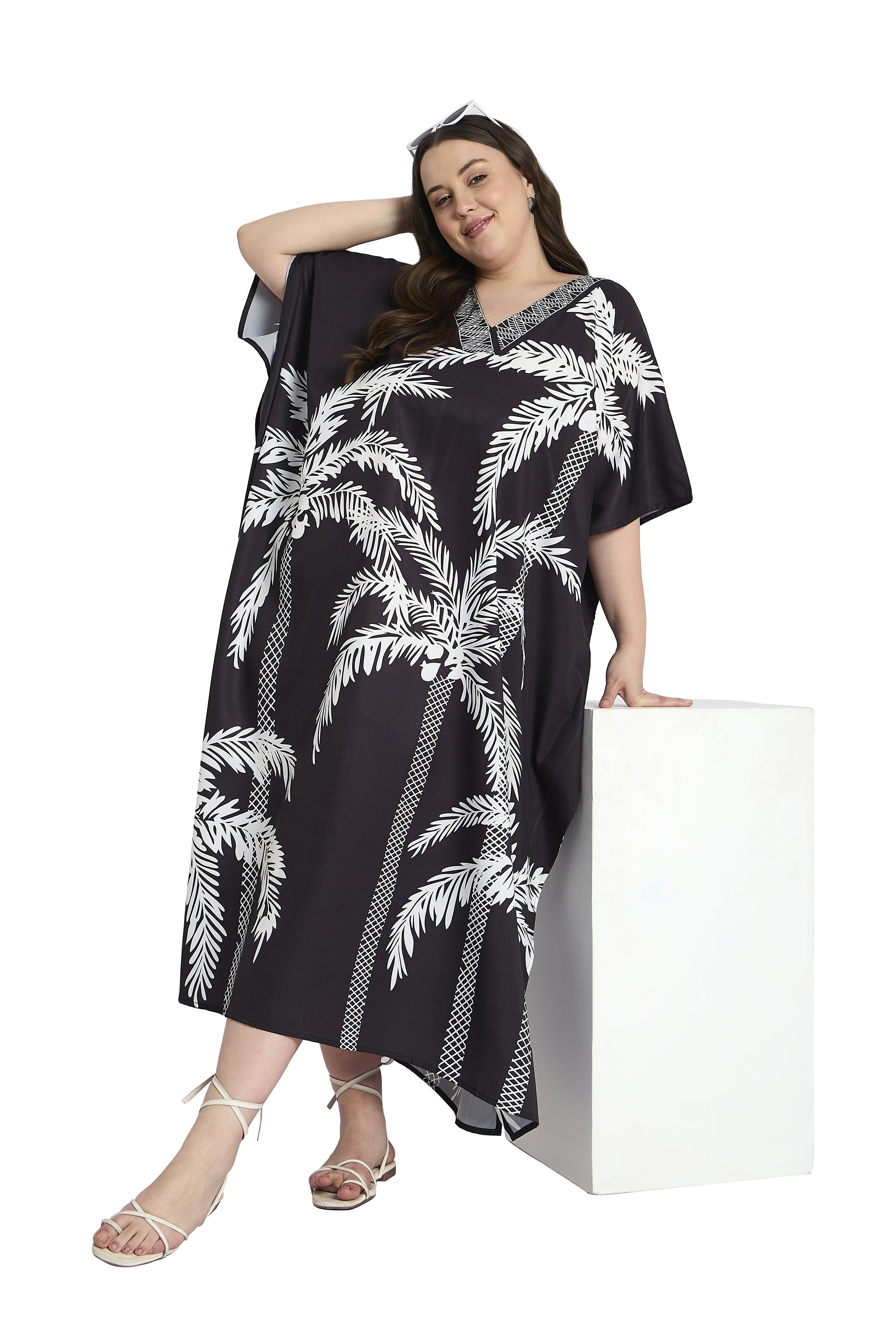 Black Tree Print Plus Size Long Kaftan Dress for Women