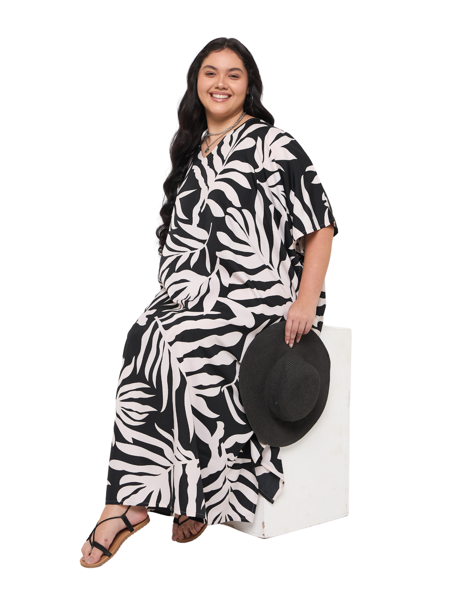 Tropical Leaves Black Polyester Plus Size Caftan Dress for Ladies