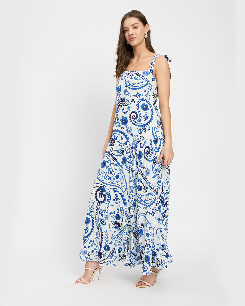 white long sleeve maxi dress
