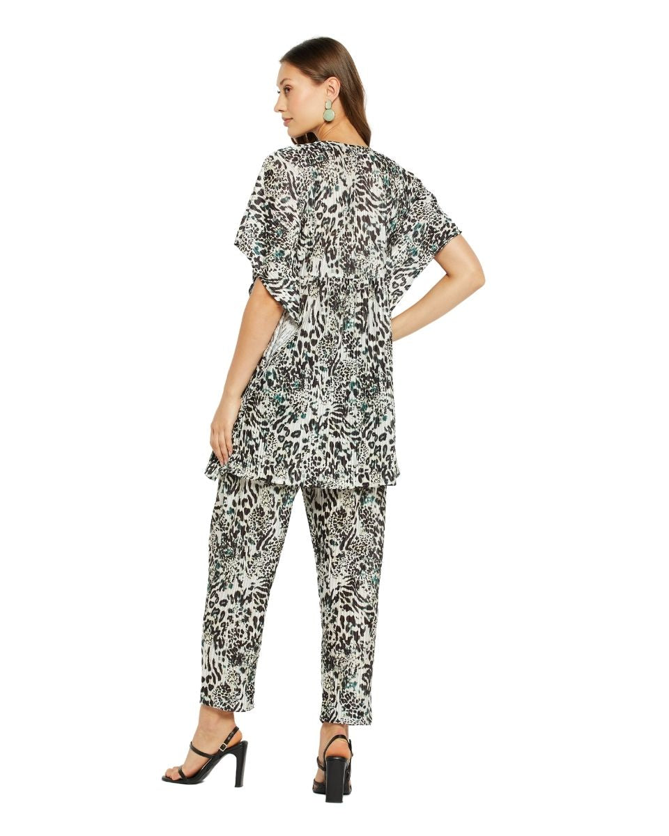 Kimono Sleeve Animal Printed White Satin Cord Set For Women