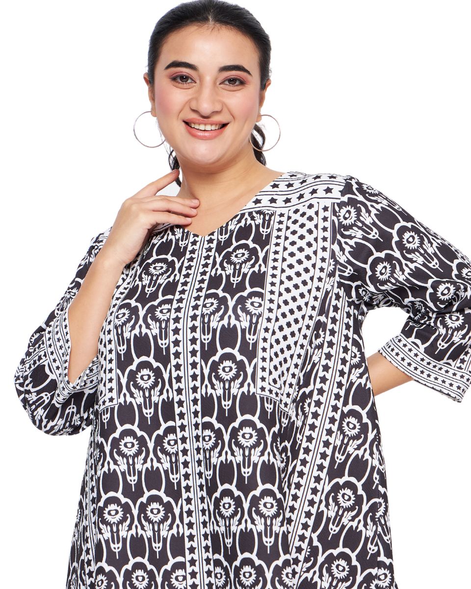 Polyester Knitted Black And White Floral Dress For Women