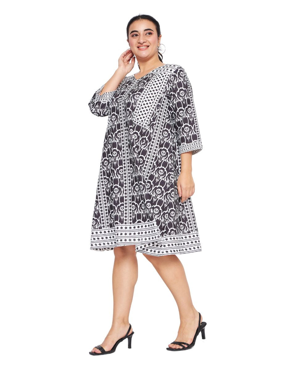 Polyester Knitted Black And White Floral Dress For Women