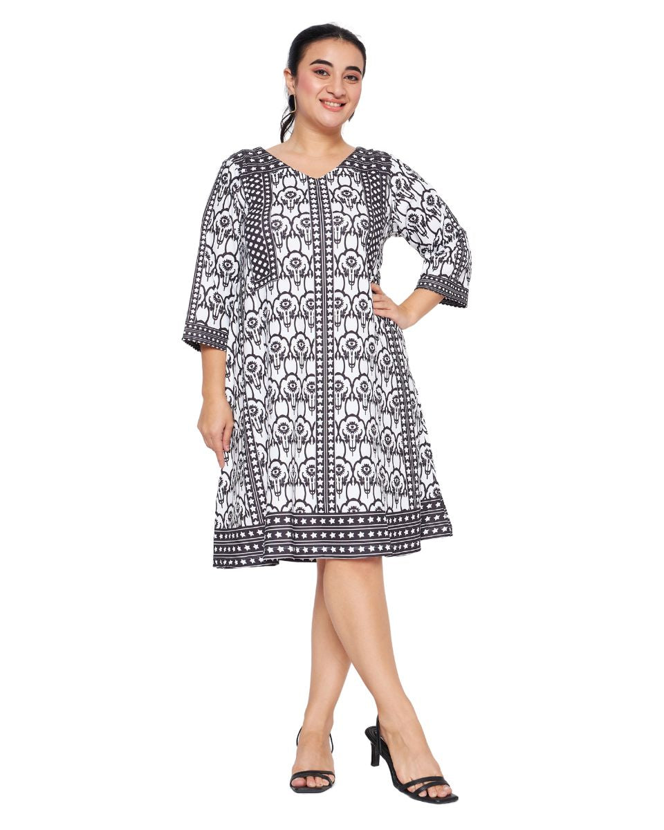 Black And White Floral Print Polyester Knitted Dress For Women