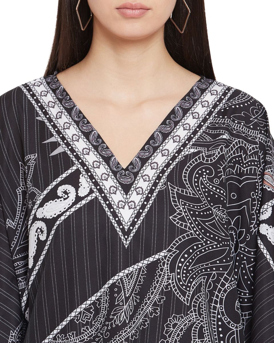 Floral Printed Black Polyester Short Caftan Tunic for Plus Size Women