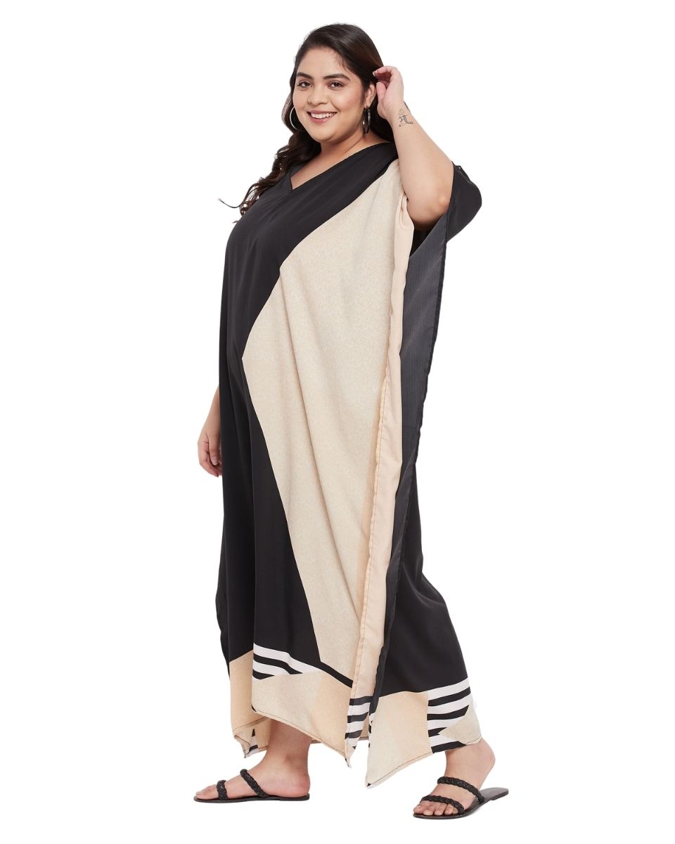 Abstract Black and Cream Polyester Women Plus Size Caftan Dress