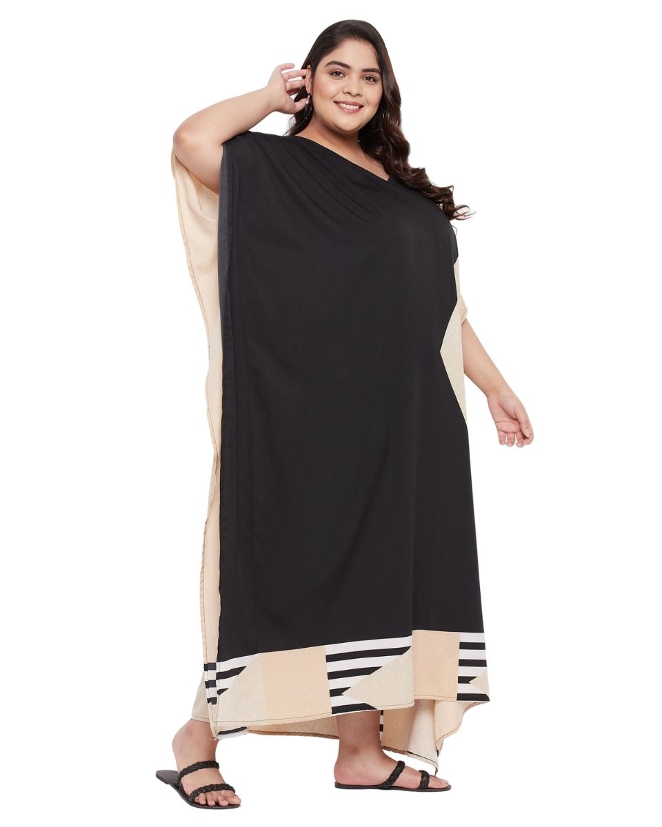 Abstract Black and Cream Polyester Women Plus Size Caftan Dress
