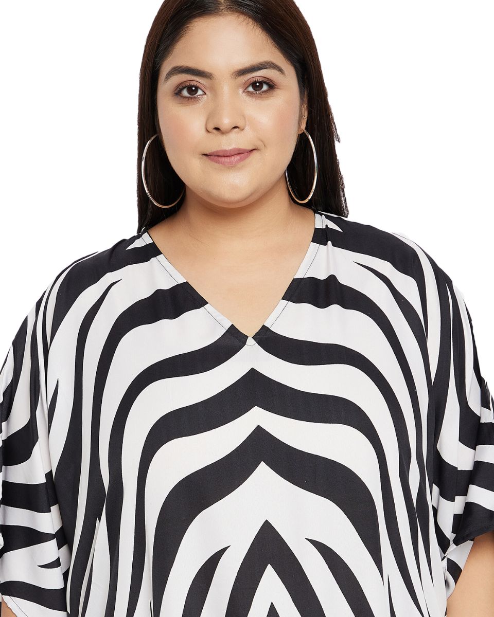 Animal Printed Black And White Polyester Kaftan Dress For plus Size Women