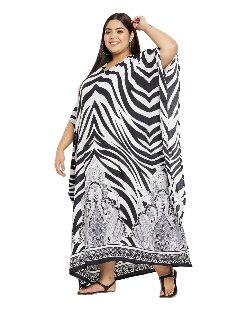 Animal Printed Black And White Polyester Kaftan Dress For plus Size Women
