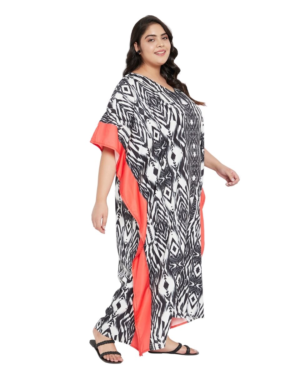 Black And White Abstract Printed Polyester Plus Size Kaftan For Women