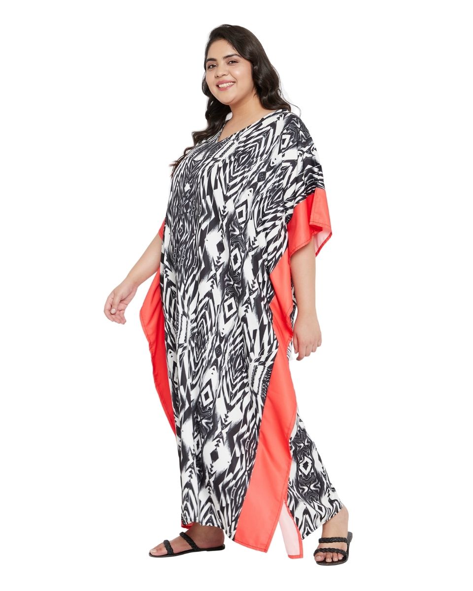 Black And White Abstract Printed Polyester Plus Size Kaftan For Women
