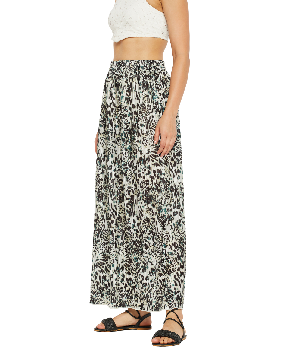 Black And White Animal Printed Pleated Lycra Long Long Skirt For Women