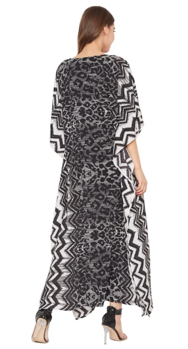 Black Chevron Animal Polyester Plus Size Kaftan for Women 1X-3X | GypsieBlu