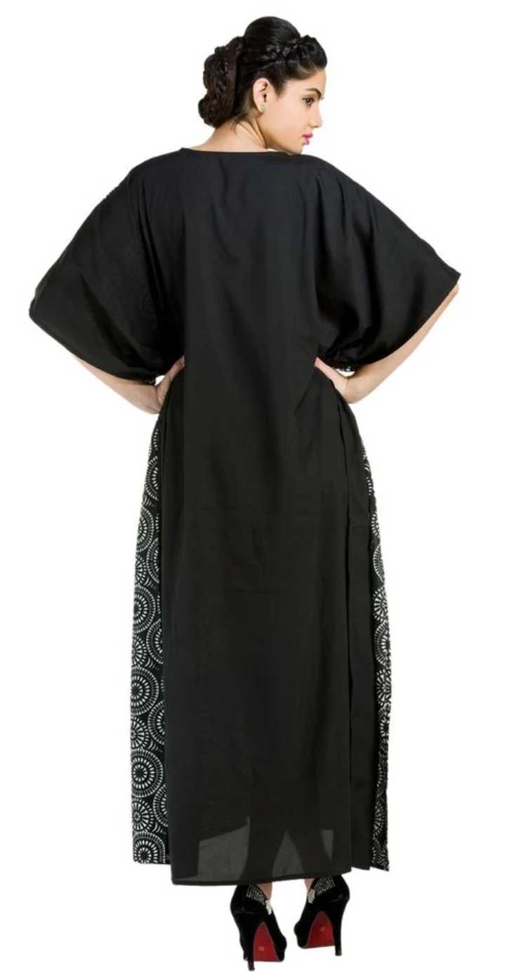 Black Circle Dot Polyester Plus Size Kaftan for Women 1X-3X | GypsieBlu