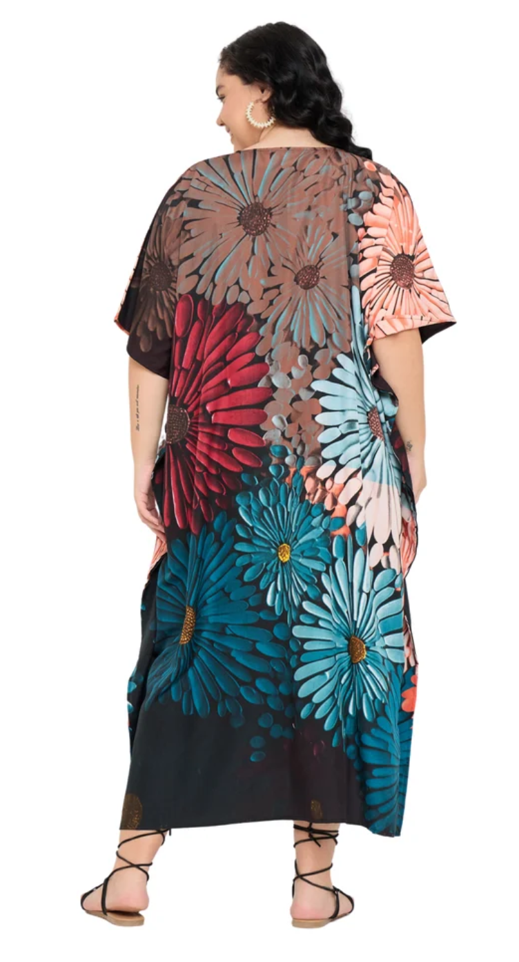 Black Giant Daisy Polyester Plus Size Kaftan for Women 1X-3X | GypsieBlu
