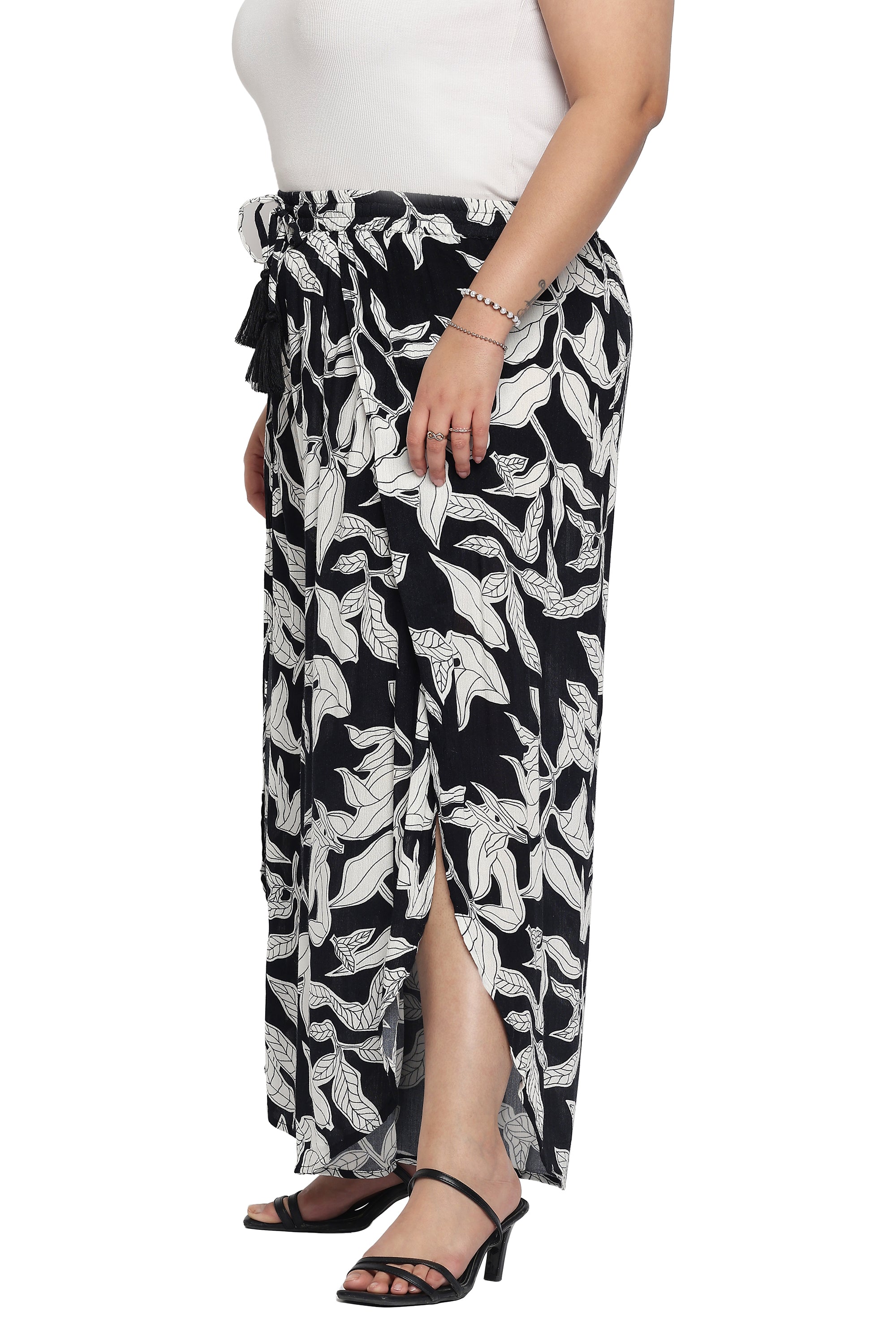 Leaf Print Black And White Rayon Crepe Pant For Women