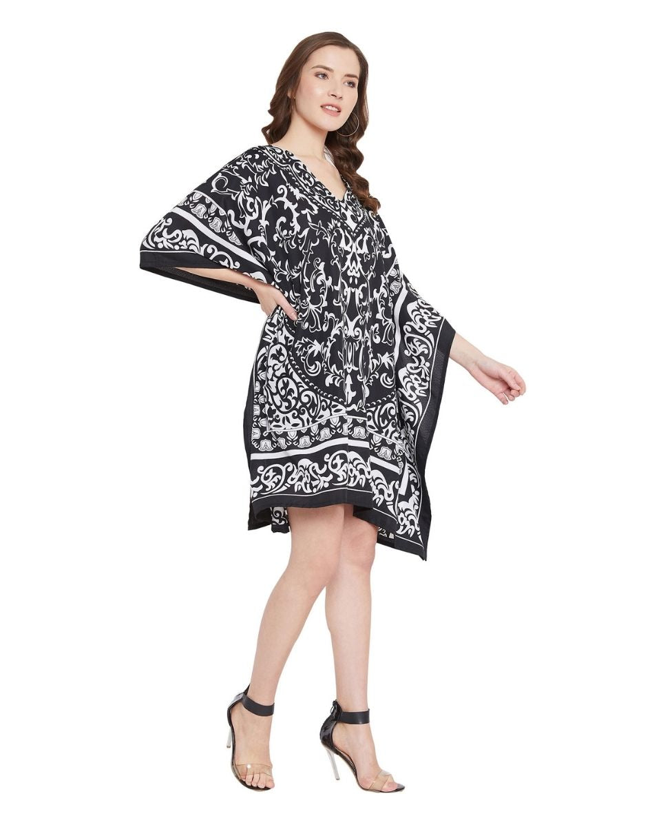 Floral Print Black Polyester Tunic For Plus Size Women