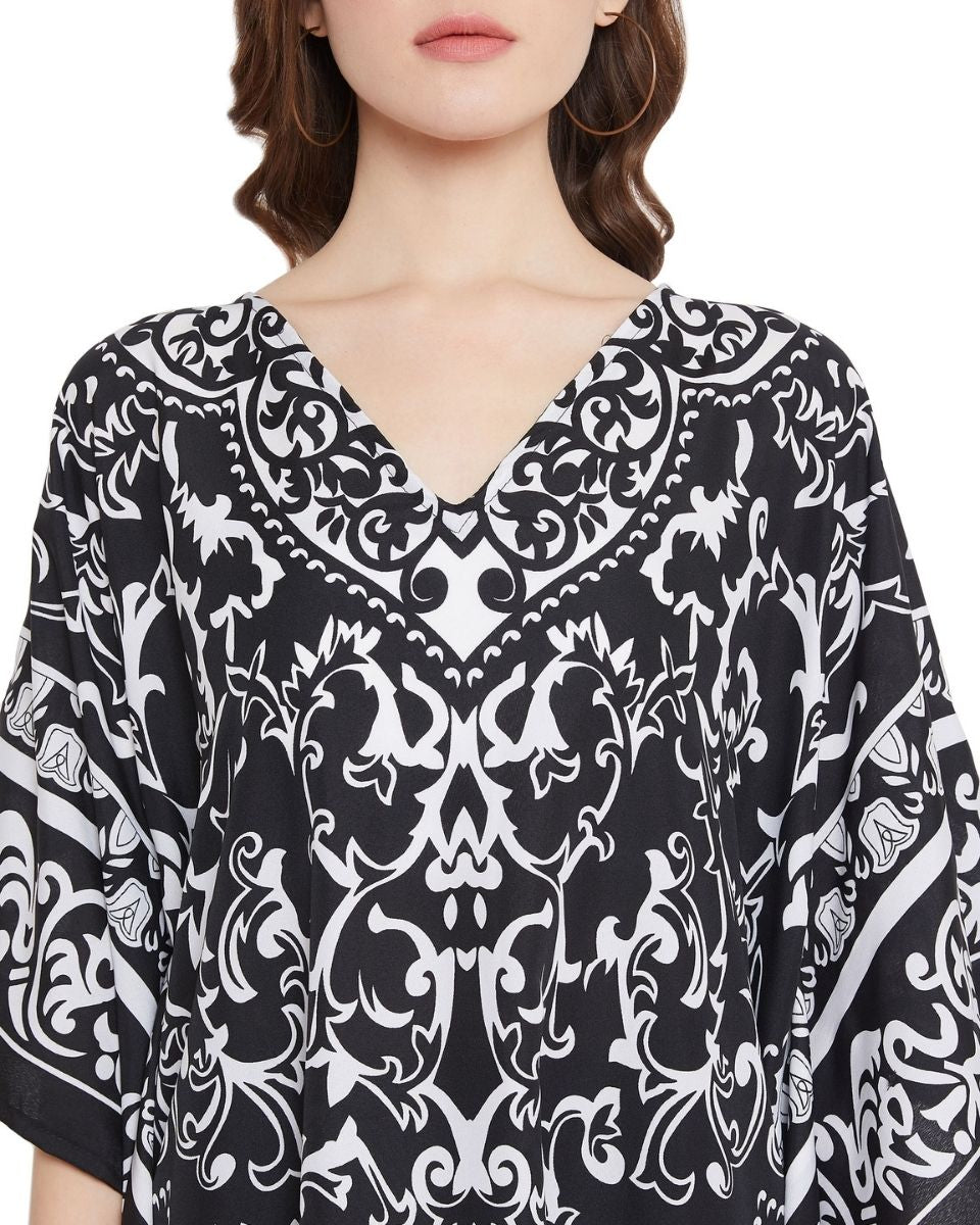 Floral Print Black Polyester Tunic For Plus Size Women