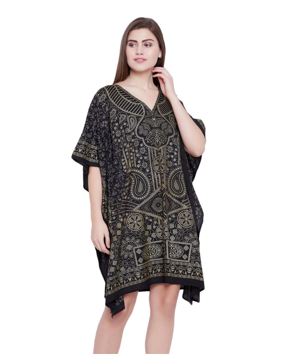 Black Polyester Resort Wear Plus Size Tunics For Women