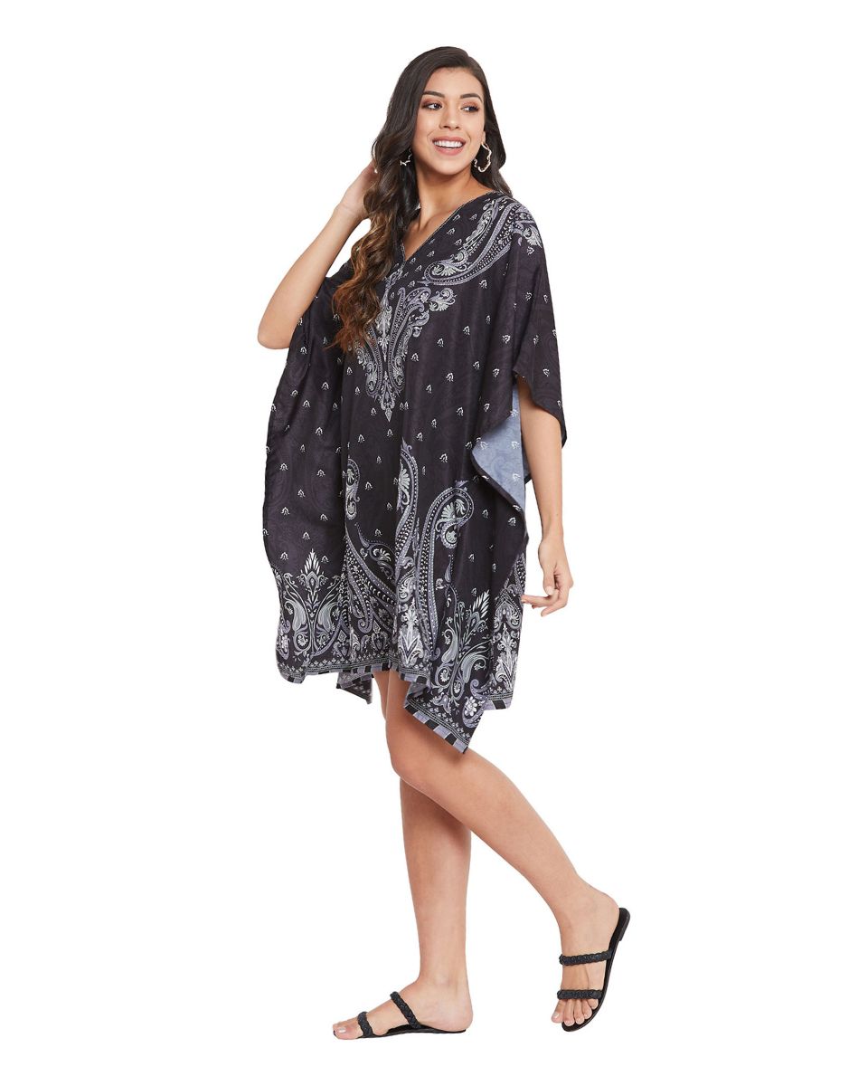 Black Paisley Pattern One Size Tunic For Plus Size Women