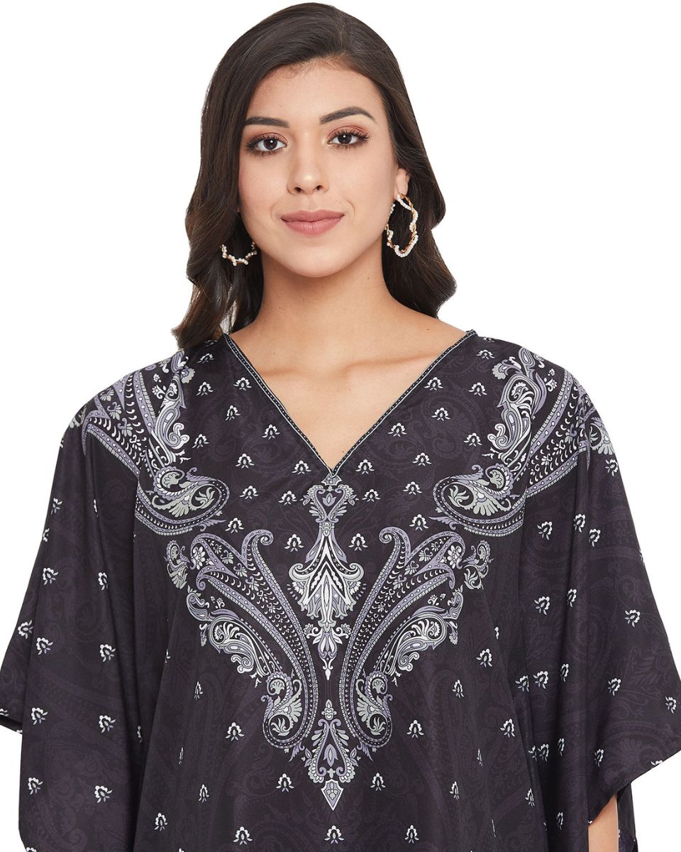 Black Paisley Pattern One Size Tunic For Plus Size Women