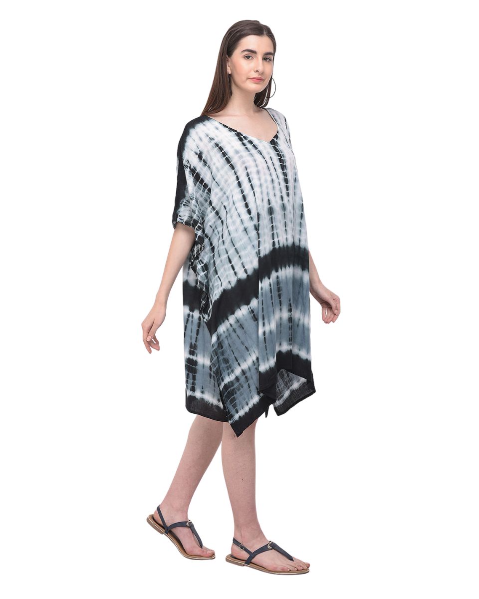 Black Geometric Stripes Tie Dye Plus Size Tunic For Women