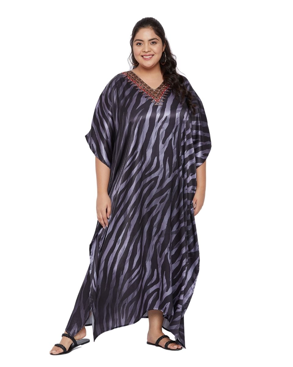 Satin Black And White Striped Kaftan Dress For Plus Size Women