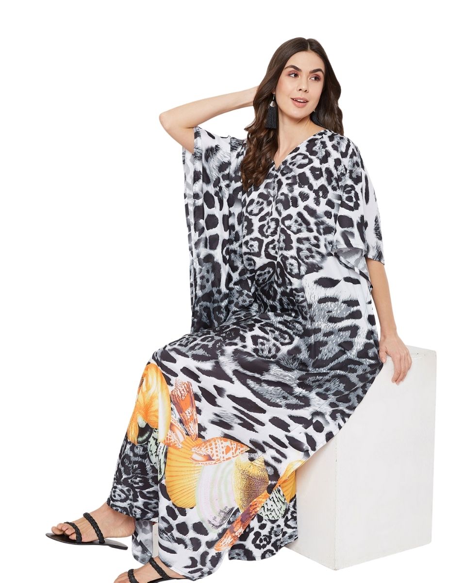 White And Black Polyester Long Kimono Kaftan For Plus Size Women