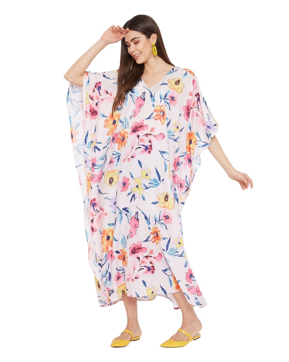 White Floral Pattern One Size Polyester Kaftan For Plus Size Women