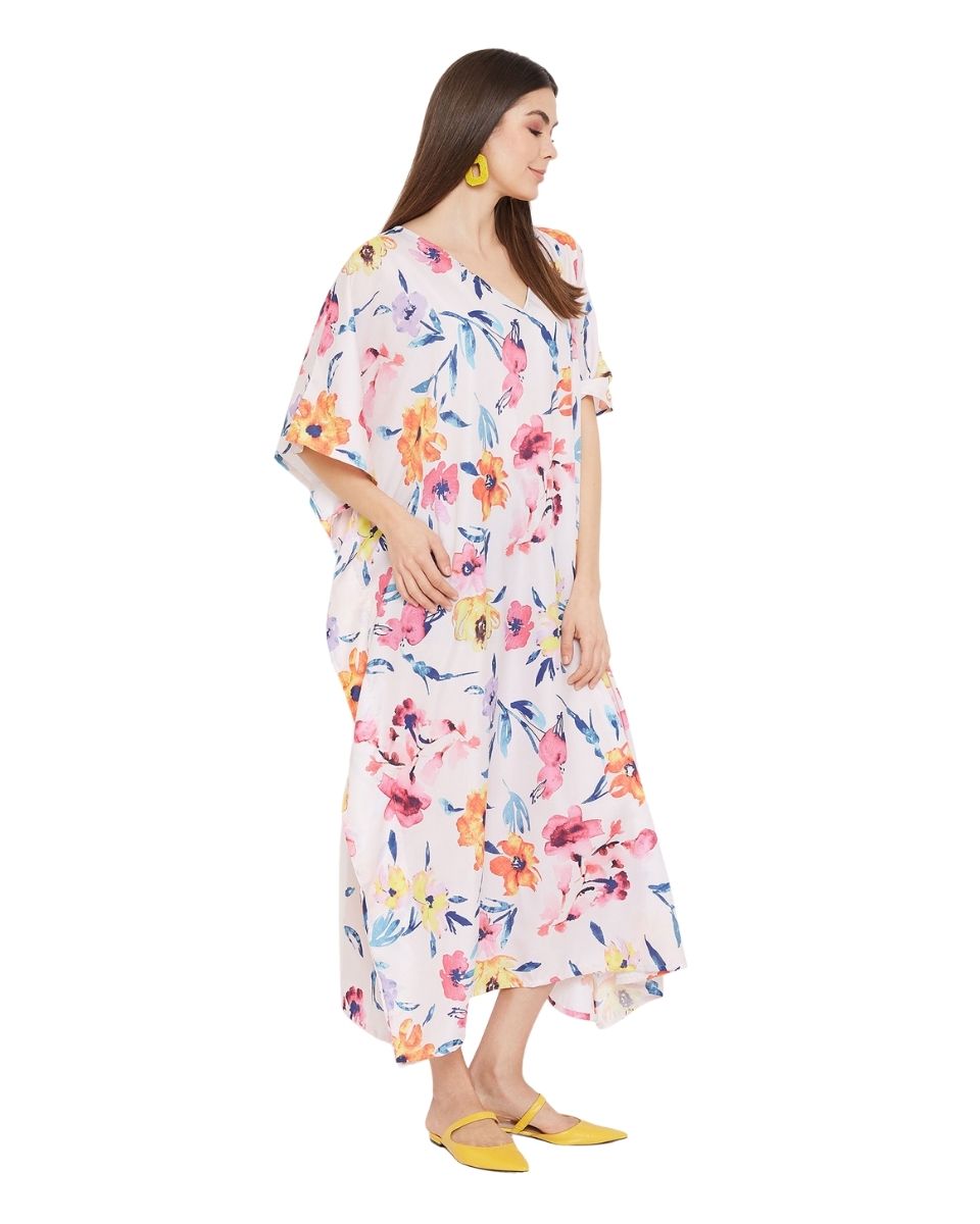 White Floral Pattern One Size Polyester Kaftan For Plus Size Women