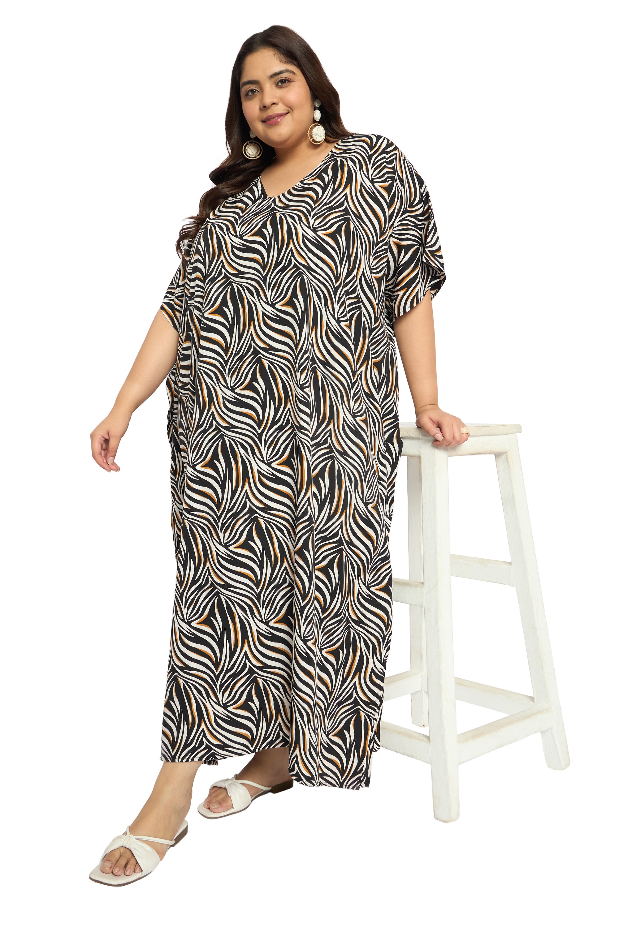 Abstract Multicolor Polyester Kaftan Dress for Plus Size Women