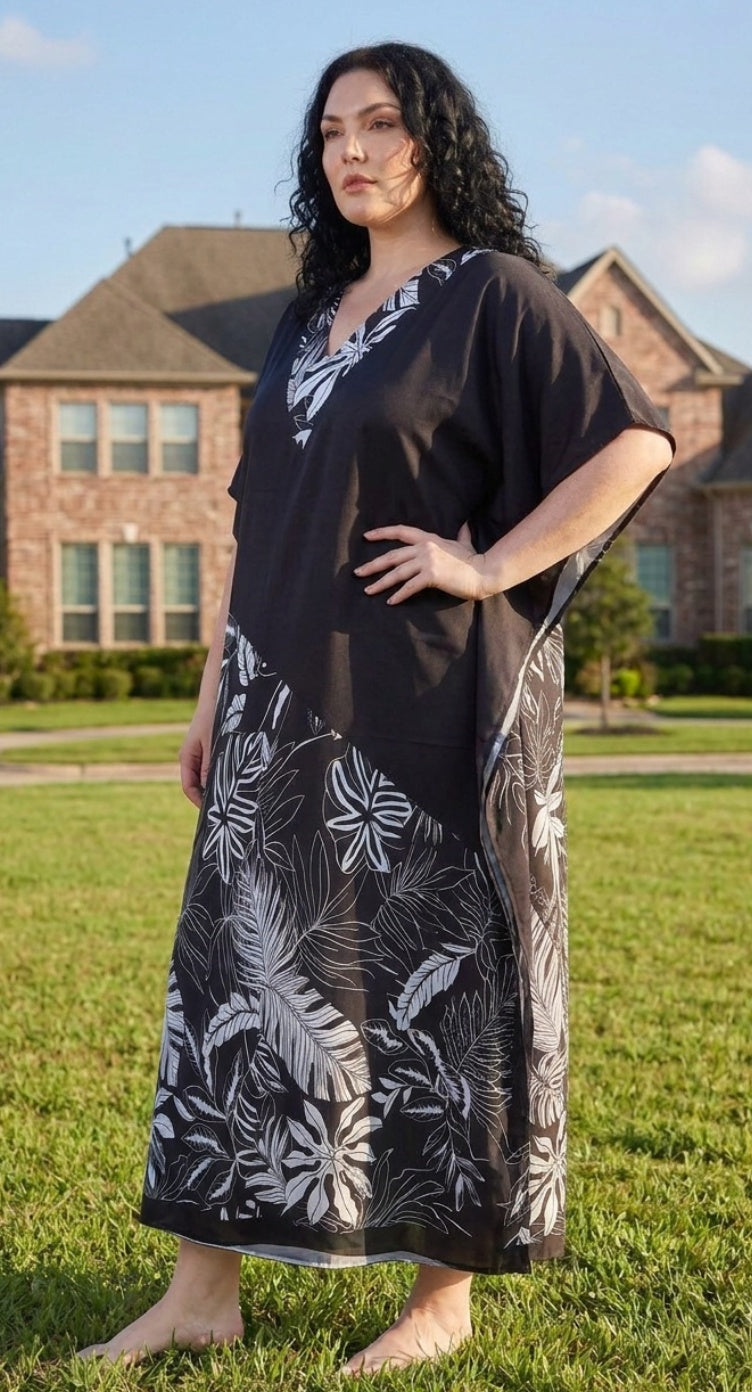 Black Tropical Plus Size Kaftan for Women — detail view