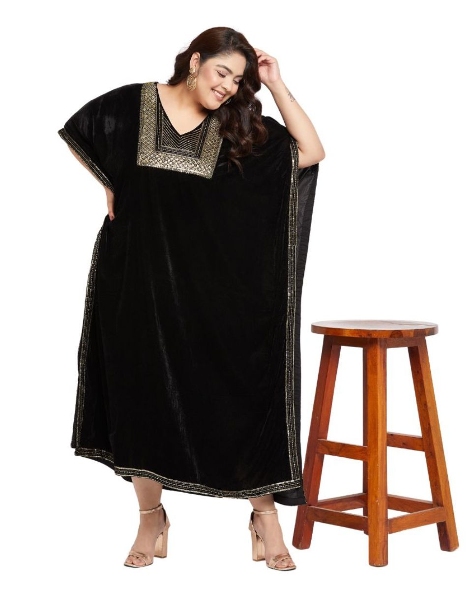 Black And Golden Embroidered Velvet Plus Size Kaftan For Women