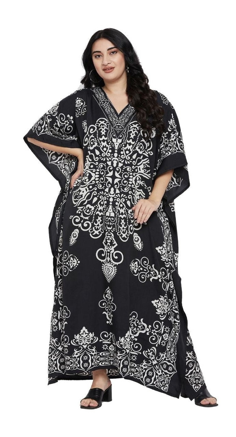 Black and white damask medallion print polyester plus size kaftan with V-neck and kimono sleeves
