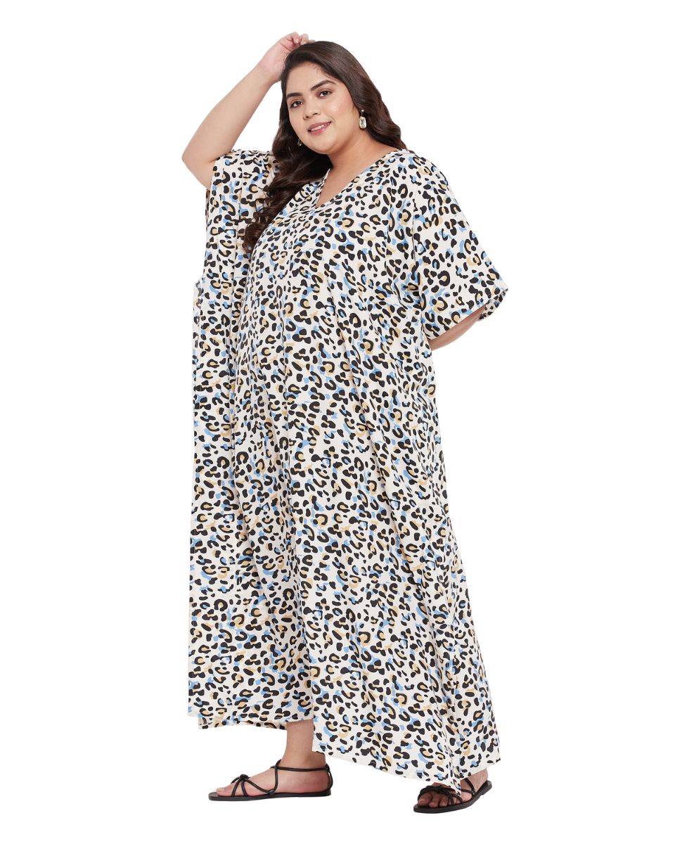 Animal Printed Black And white Polyester Kaftan Dress For plus size Women